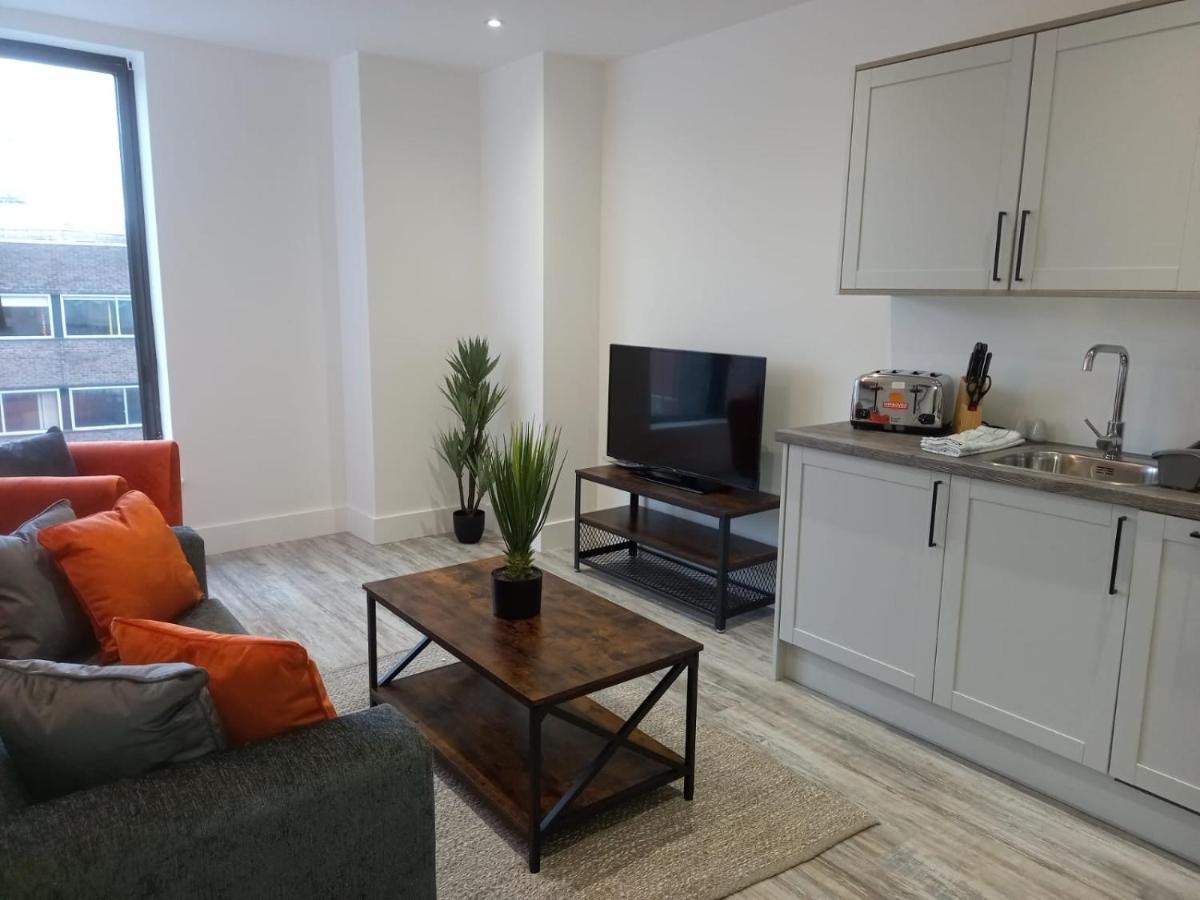 Kingsbridge Point - Cosy One Bed Apartments Near Town Centre, Swindon Buitenkant foto