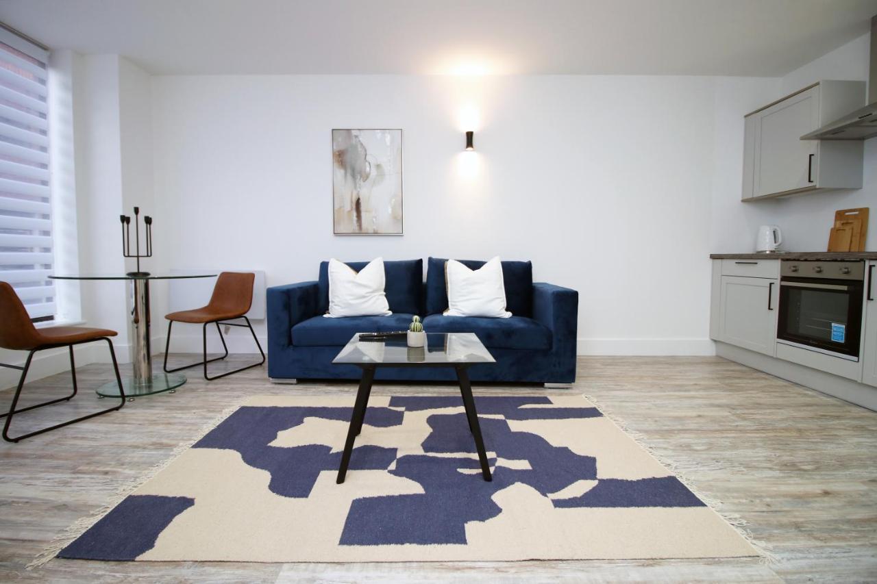 Kingsbridge Point - Cosy One Bed Apartments Near Town Centre, Swindon Buitenkant foto